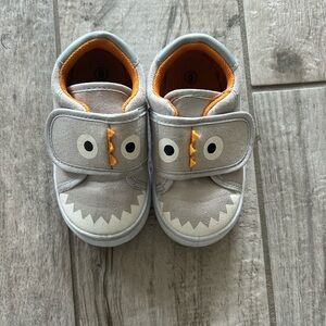Dinosaur face shoes